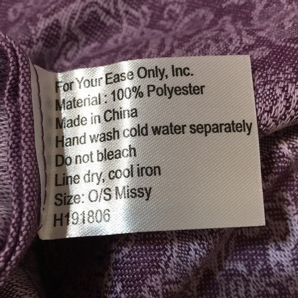 FOR YOUR EASE ONLY PURPLE TASSELS BRAND NEW SCARF - Picture 8 of 8